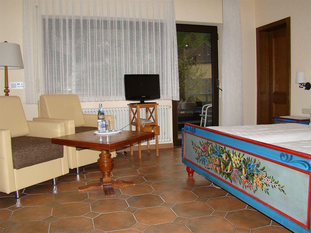 Hotel Hirsch Bad Peterstal-Griesbach Ngoại thất bức ảnh