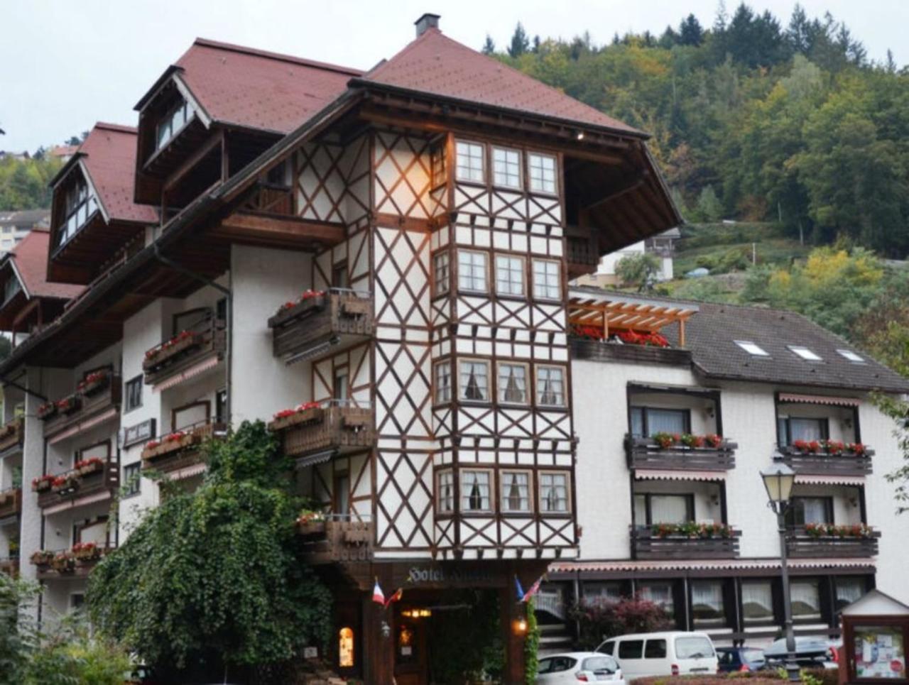 Hotel Hirsch Bad Peterstal-Griesbach Ngoại thất bức ảnh