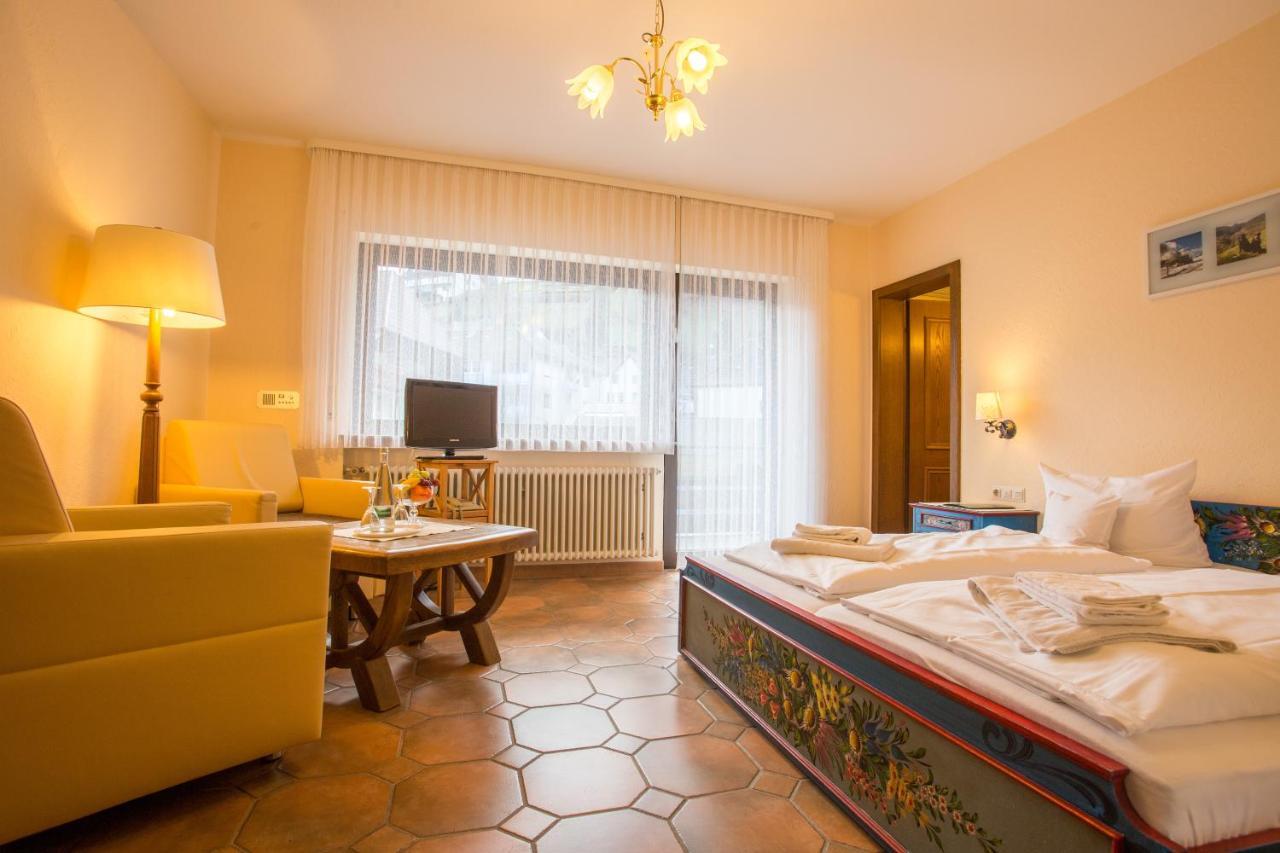 Hotel Hirsch Bad Peterstal-Griesbach Ngoại thất bức ảnh